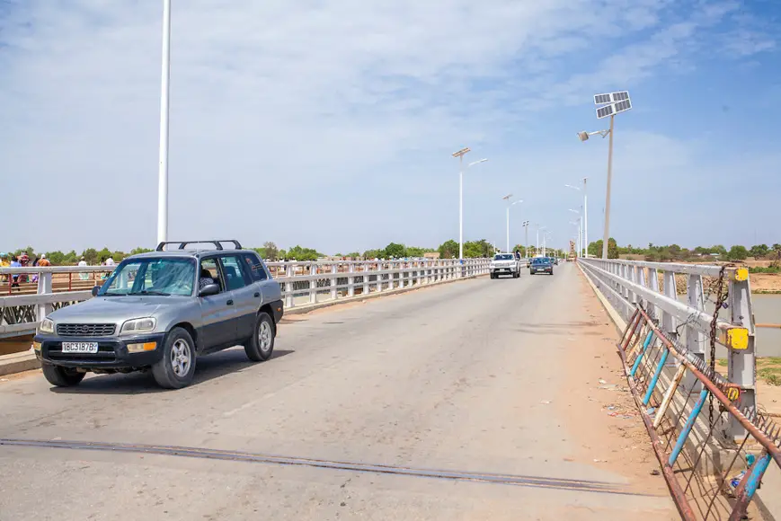 Le pont de Ngueli, poste frontalier qui relie le Tchad au Cameroun. © Afdb/Joseph Moura for Robin Wyatt Vision Ltd.