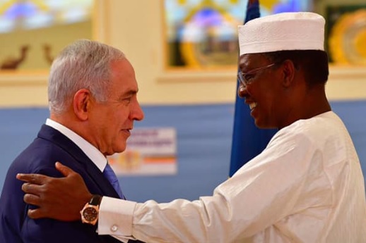 Le président Idriss Déby (droite) et le chef du gouvernement israélien netanyahu. © DR Le président Idriss Déby (droite) et le chef du gouvernement israélien netanyahu. © DR