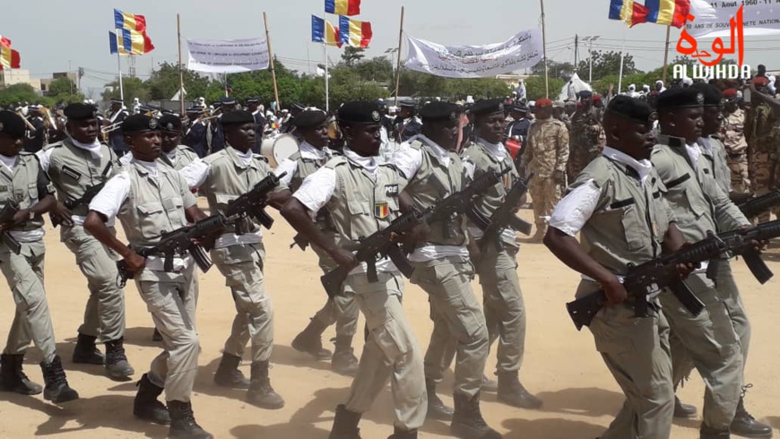 Tchad : imposant défilé militaire à Abéché