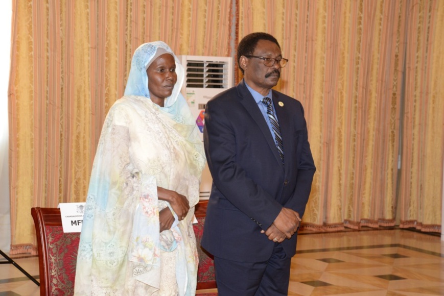 Tchad : prestation de serment de deux nouveaux ministres ce mardi 13 août 2019. © PR Tchad : prestation de serment de deux nouveaux ministres ce mardi 13 août 2019. © PR