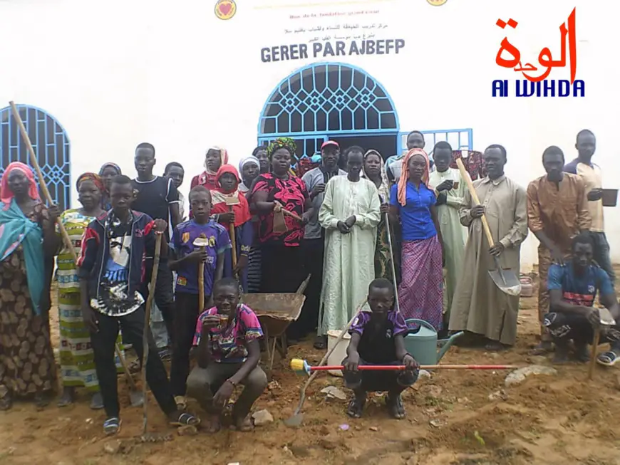 Tchad : une opération de salubrité à Goz Beida. © Alwihda Info