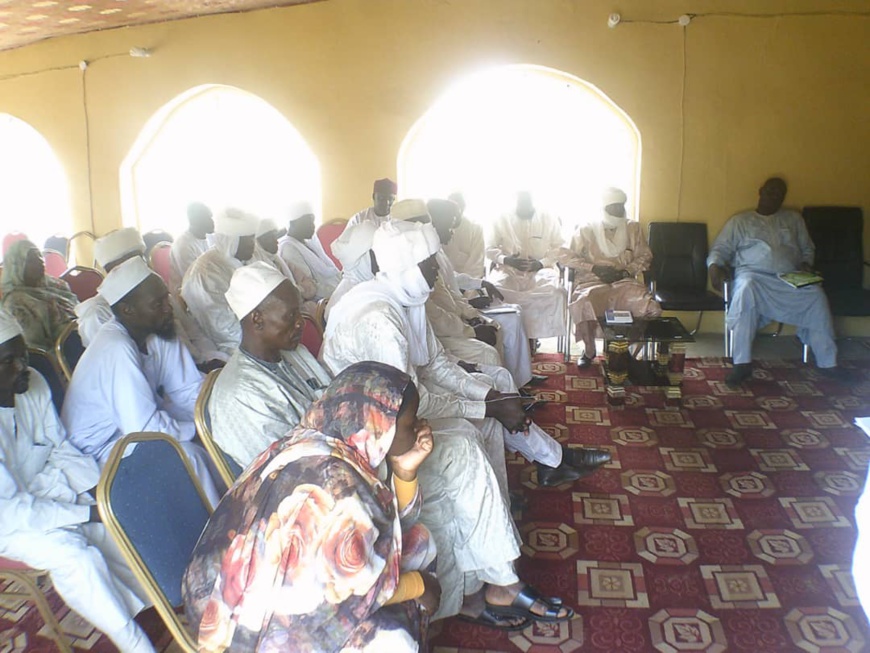 Tchad : le gouverneur de Sila rencontre les commerçants et chefs administratifs. © Alwihda Info