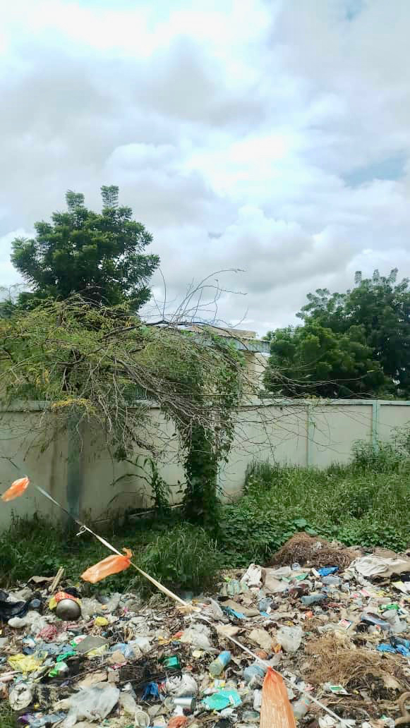 Tchad : des conditions d'hygiène qui inquiètent à l'Université de N'Djamena. © Alwihda Info Tchad : des conditions d'hygiène qui inquiètent à l'Université de N'Djamena. © Alwihda Info