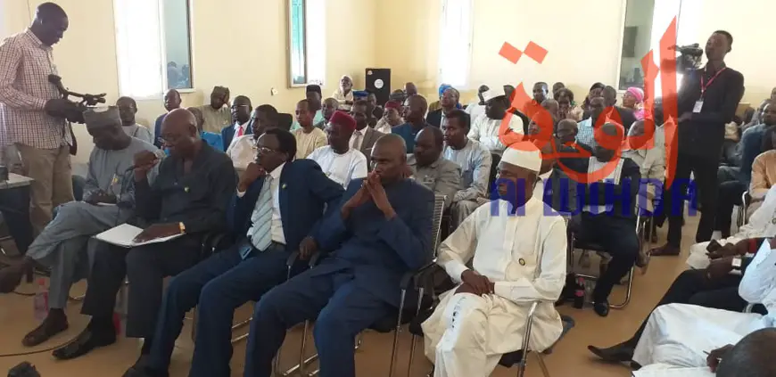 Tchad : le ministre de la Justice et le président de la Cour suprême à Abéché
