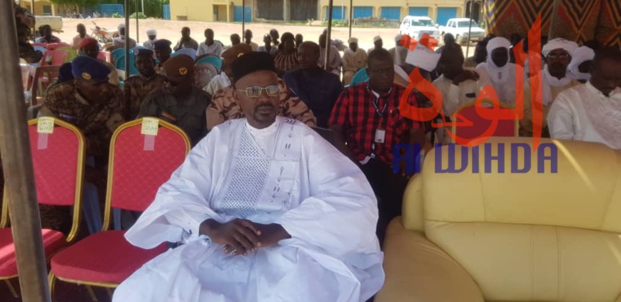 Cérémonie d'installation le 29 août 2019 à Abéché, du nouveau préfet du département de Ouara, Abakar Maïna Mahamat. Tchad © Alwihda Info Cérémonie d'installation le 29 août 2019 à Abéché, du nouveau préfet du département de Ouara, Abakar Maïna Mahamat. Tchad © Alwihda Info