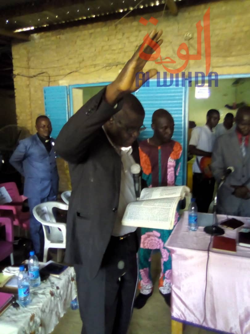Tchad : le Pasteur Ngolva Samuel fait ses adieux après 5 ans à l'Est Tchad : le Pasteur Ngolva Samuel fait ses adieux après 5 ans à l'Est