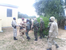 Tchad : à l'Est, les chefs traditionnels peinent à récupérer les armes, "votre résultat est nul, zéro". © Alwihda Info Tchad : à l'Est, les chefs traditionnels peinent à récupérer les armes, "votre résultat est nul, zéro". © Alwihda Info