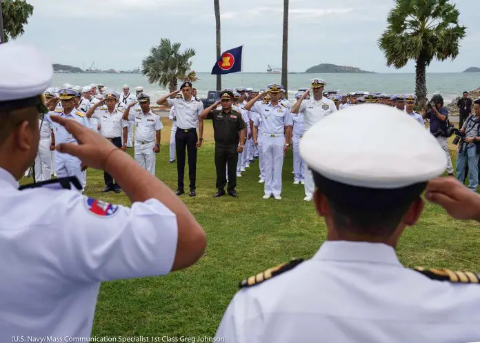 La cérémonie d’ouverture d’un exercice maritime en Thaïlande, le 2 septembre (U.S. Navy/Mass Communication Specialist 1st Class Greg Johnson).