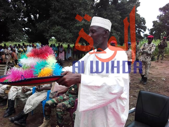 Le premier préfet du département de la Moula, dans la province du Mandoul, Abderamane Issa Doukarda, a été installé lundi 16 septembre 2019. © Alwihda Info Le premier préfet du département de la Moula, dans la province du Mandoul, Abderamane Issa Doukarda, a été installé lundi 16 septembre 2019. © Alwihda Info
