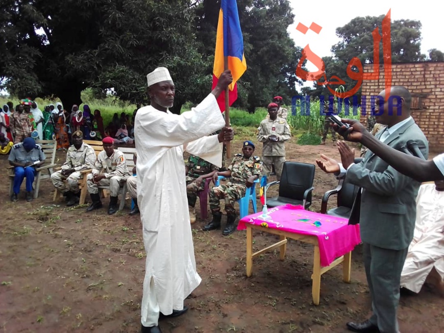 Le premier préfet du département de la Moula, dans la province du Mandoul, Abderamane Issa Doukarda, a été installé lundi 16 septembre 2019. © Alwihda Info Le premier préfet du département de la Moula, dans la province du Mandoul, Abderamane Issa Doukarda, a été installé lundi 16 septembre 2019. © Alwihda Info