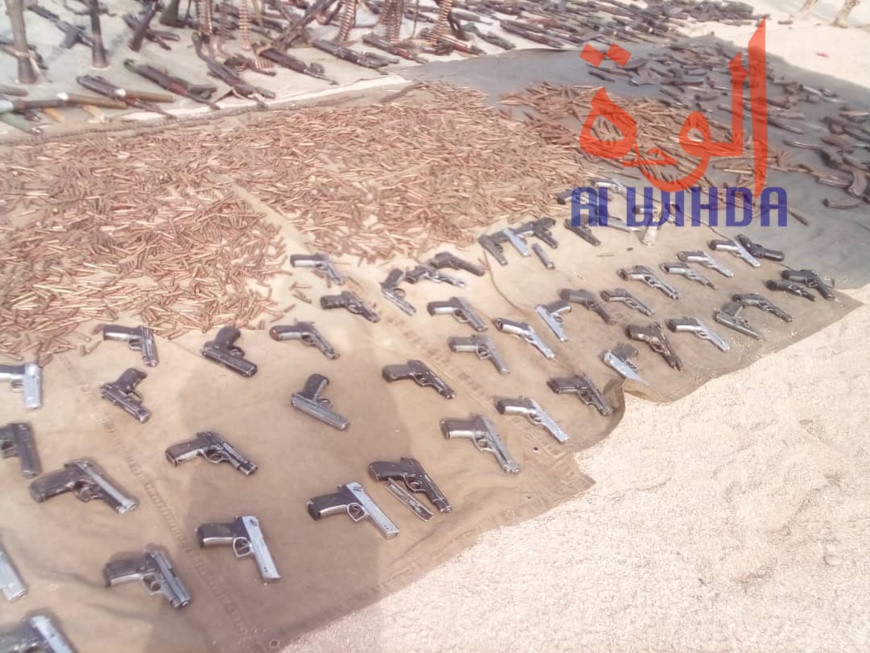 Tchad : saisie record de 678 armes, 6 bazooka et 4000 munitions Tchad : saisie record de 678 armes, 6 bazooka et 4000 munitions