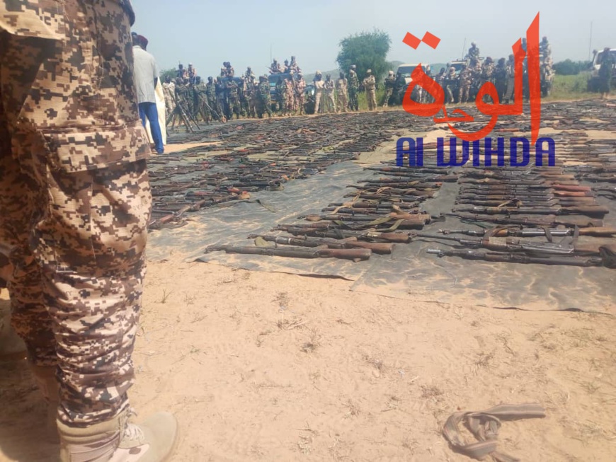Tchad : impressionnante saisie d'un millier d'armes dont 6 bazooka au Sila Tchad : impressionnante saisie d'un millier d'armes dont 6 bazooka au Sila