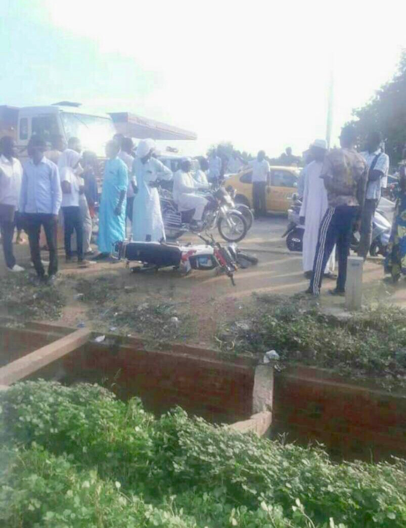 Tchad : 1 mort dans un accident avec un véhicule de gendarmerie à N’Djamena Tchad : 1 mort dans un accident avec un véhicule de gendarmerie à N’Djamena