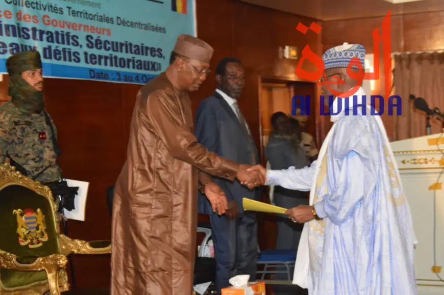 Tchad : Déby appelle à freiner la course à l'armement des civils. © Alwihda Info