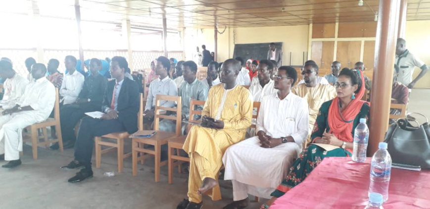 Tchad : "l'émergence d'un pays ne se fait que par une meilleure éducation". © Alwihda Info/D.H.