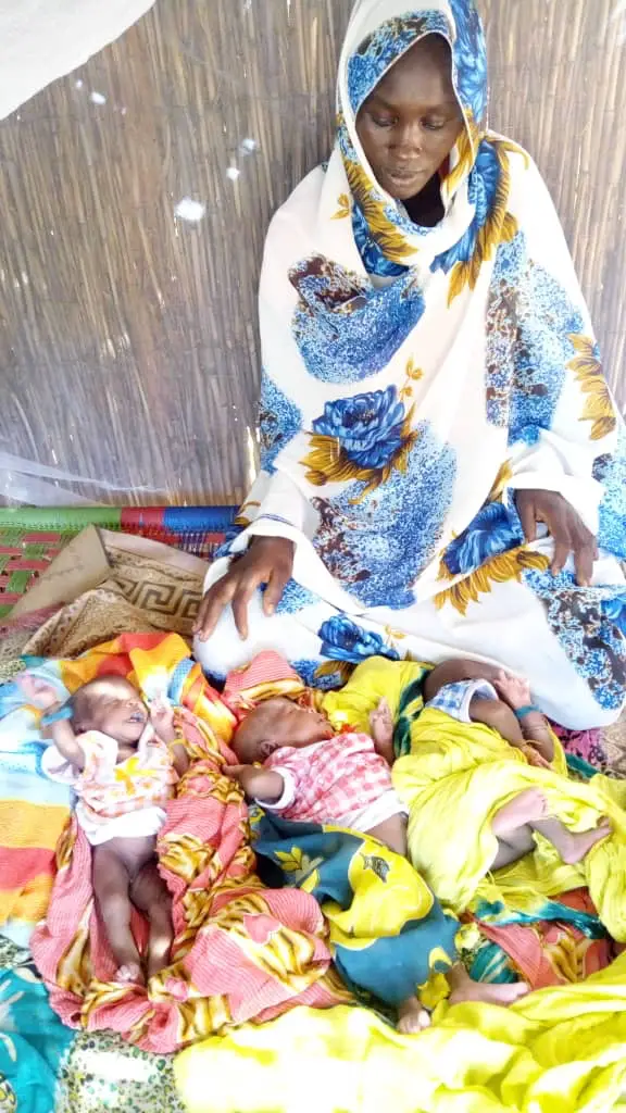 Tchad : une mère accouche de triplés dans un village au Sila