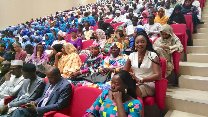 Tchad : plus de 300 élèves honorés par la Fondation Grand cœur