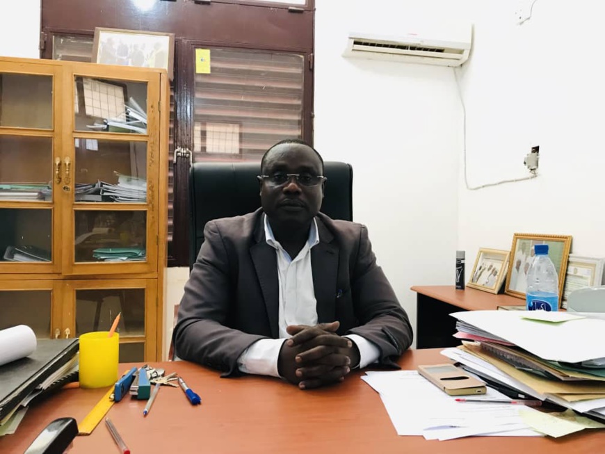 Le délégué sanitaire régional du Ouaddaï, Dr. Abdel-Mamoud Chene. © A.I./A Le délégué sanitaire régional du Ouaddaï, Dr. Abdel-Mamoud Chene. © A.I./A