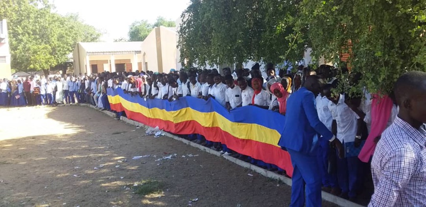 Tchad : à Ati, des actes citoyens de ramassage d'ordures et nettoyage de rues. © Alwihda Info