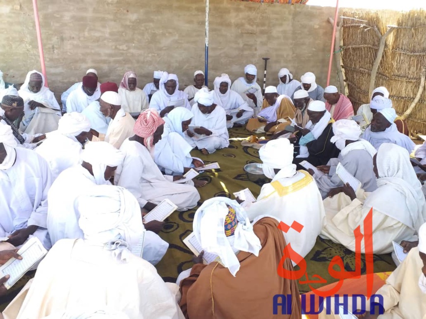 Tchad : le sultan du Ouaddaï s'implique dans le désarmement, "même moi je ne détiens pas d'arme" Tchad : le sultan du Ouaddaï s'implique dans le désarmement, "même moi je ne détiens pas d'arme"