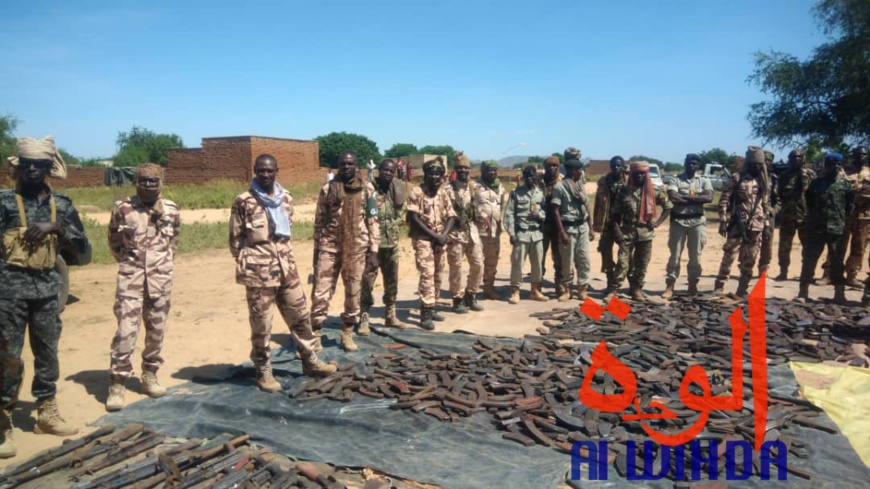 Tchad : un impressionnant arsenal de guerre présenté au ministre de la défense Tchad : un impressionnant arsenal de guerre présenté au ministre de la défense