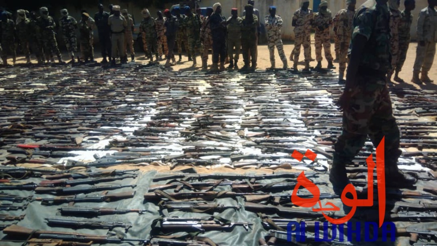 Tchad : un impressionnant arsenal de guerre présenté au ministre de la défense Tchad : un impressionnant arsenal de guerre présenté au ministre de la défense