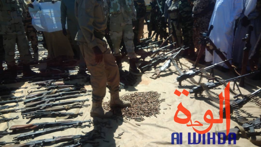 Tchad : un impressionnant arsenal de guerre présenté au ministre de la défense Tchad : un impressionnant arsenal de guerre présenté au ministre de la défense