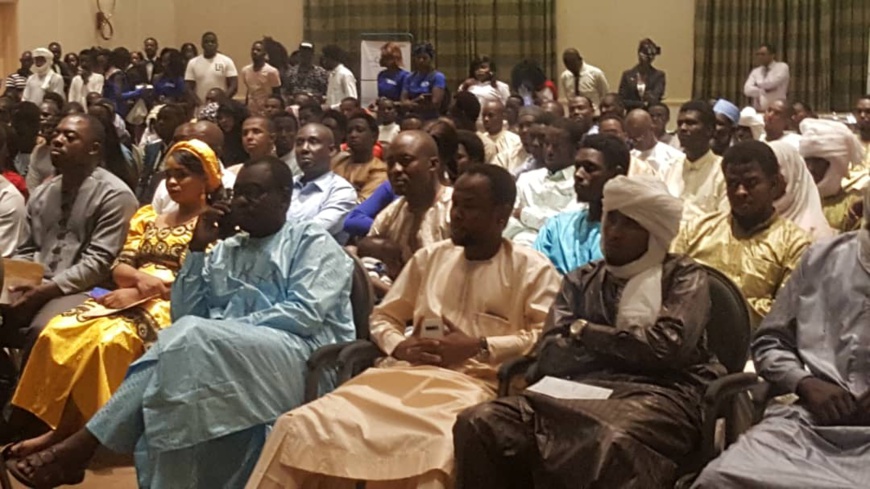 Tchad : le nouveau smartphone Tecno Camon 12 présenté à N'Djamena Tchad : le nouveau smartphone Tecno Camon 12 présenté à N'Djamena