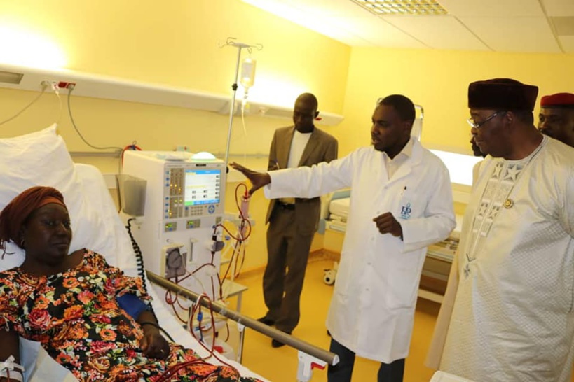 Tchad : le président de l’Assemblée en visite à l’hôpital de la renaissance . © Min. Santé Tchad : le président de l’Assemblée en visite à l’hôpital de la renaissance . © Min. Santé