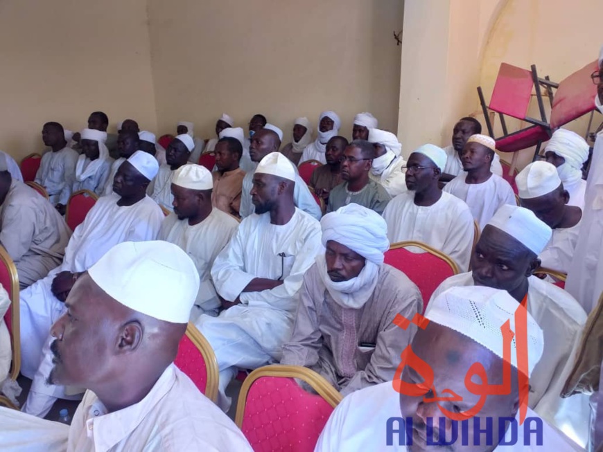 Tchad : les commerçants appelés à déposer les armes à l'Est, déjà 18 Famas récupérés Tchad : les commerçants appelés à déposer les armes à l'Est, déjà 18 Famas récupérés