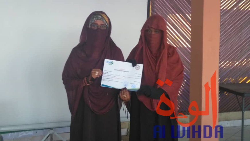 Tchad : "les réseaux sociaux présentent autant d'avantages que d'inconvénients". © Alwihda Info Tchad : "les réseaux sociaux présentent autant d'avantages que d'inconvénients". © Alwihda Info