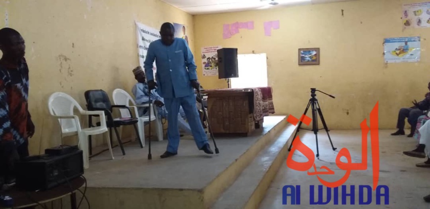 Tchad : un congrès pour plaider la cause des personnes handicapées, "une préoccupation de tous". © Alwihda Info Tchad : un congrès pour plaider la cause des personnes handicapées, "une préoccupation de tous". © Alwihda Info