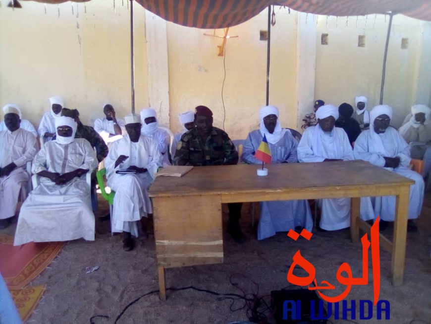 Tchad : à l'Est, la sensibilisation au désarmement porte ses fruits Tchad : à l'Est, la sensibilisation au désarmement porte ses fruits