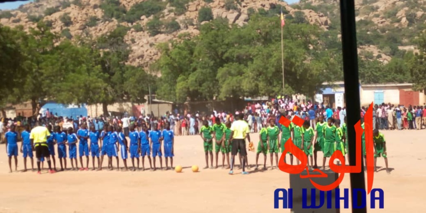 Tchad : les 30 ans de la convention sur les droits de l'enfant célébrés en province. © Alwihda Info Tchad : les 30 ans de la convention sur les droits de l'enfant célébrés en province. © Alwihda Info