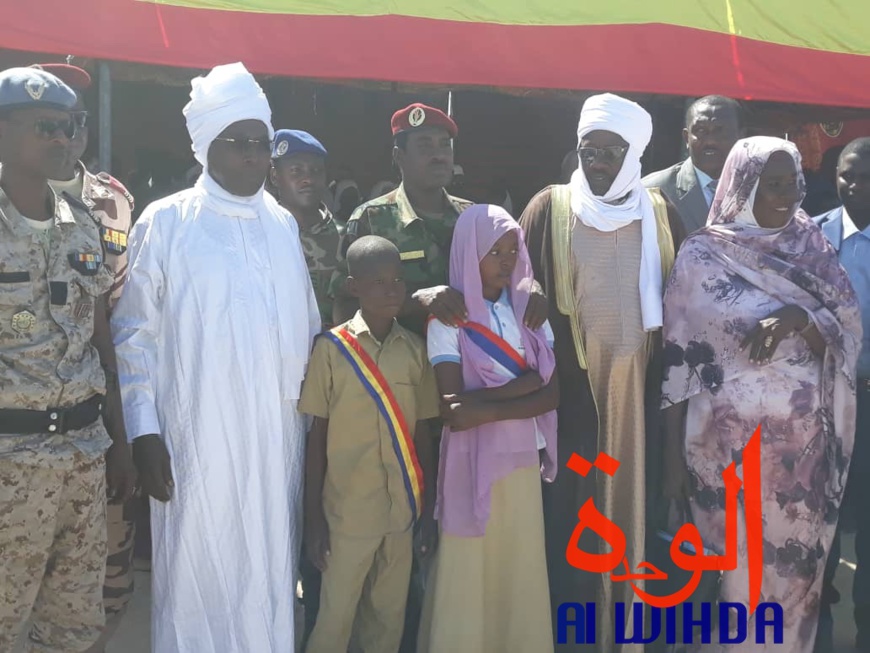 Tchad : le Ouaddaï célèbre les droits de l'enfant. © Alwihda Info Tchad : le Ouaddaï célèbre les droits de l'enfant. © Alwihda Info