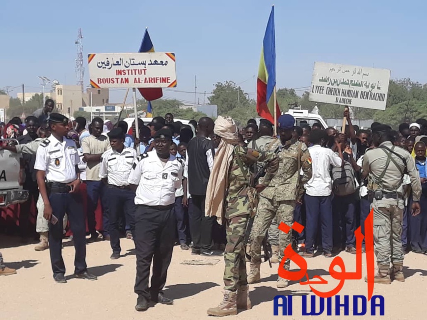 Tchad : le Ouaddaï célèbre les droits de l'enfant. © Alwihda Info Tchad : le Ouaddaï célèbre les droits de l'enfant. © Alwihda Info