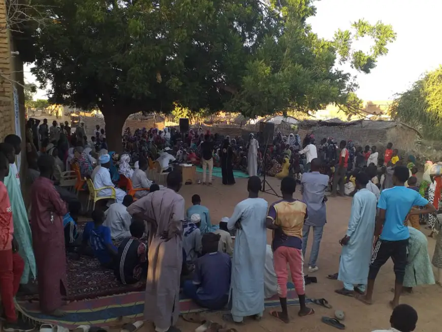 Tchad : la scolarisation des filles au centre d'une campagne à Oum Hadjer. © Alwihda Info
