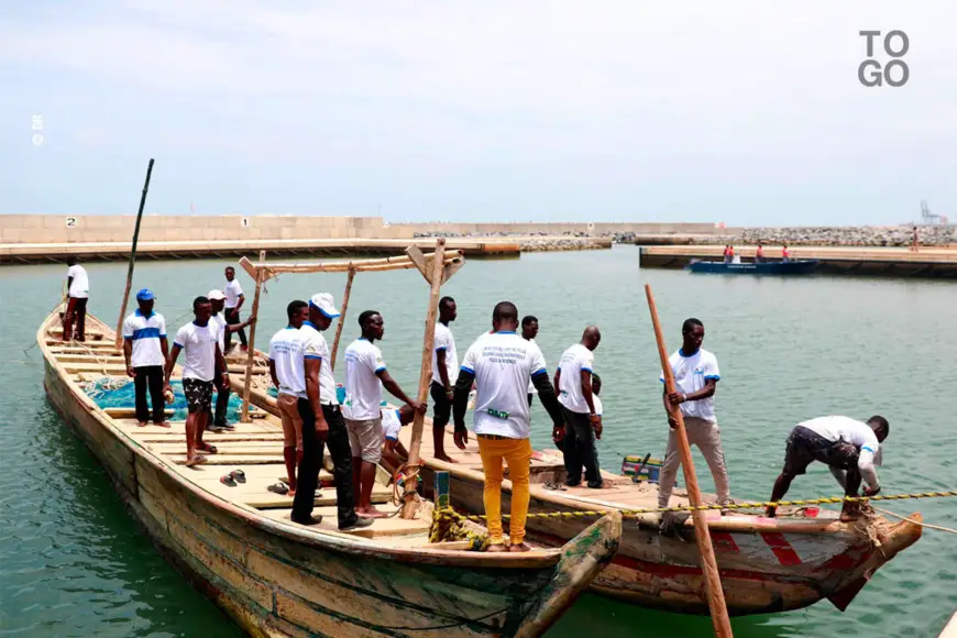 Togo : sept mois après son inauguration, le Port de pêche de Gbétsogbé est enfin opérationnel. © RT