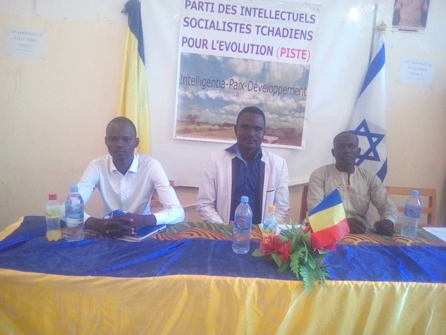 Tchad : "nos trésors sont confisqués comme butin de guerre", dénonce le parti PISTE. © Alwihda Info Tchad : "nos trésors sont confisqués comme butin de guerre", dénonce le parti PISTE. © Alwihda Info