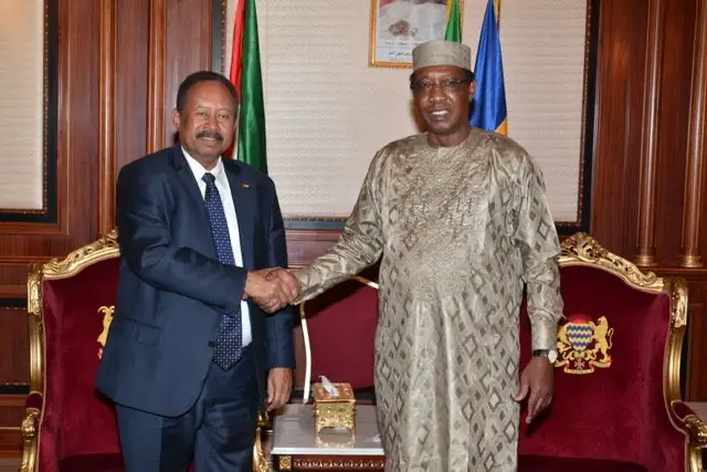 Tchad : le premier ministre soudanais a rencontré Idriss Déby. © PR