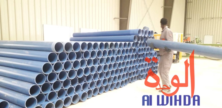 Le Made in Tchad s'impose avec l'usine de fabrication de tuyaux de Farcha. © Alwihda Info Le Made in Tchad s'impose avec l'usine de fabrication de tuyaux de Farcha. © Alwihda Info