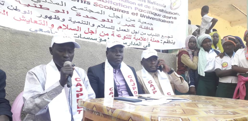 Tchad : les "comportements déviants" n'ont pas leur place à l'école. © Alwihda Info Tchad : les "comportements déviants" n'ont pas leur place à l'école. © Alwihda Info