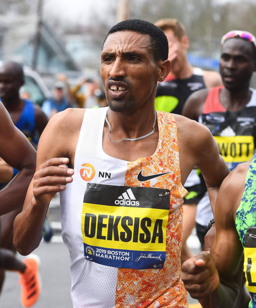 Ethiopian duo Worknesh Degefa and Soloman Deksisa will be among the favourites at the Standard Chartered Dubai Marathon on January 24 Ethiopian duo Worknesh Degefa and Soloman Deksisa will be among the favourites at the Standard Chartered Dubai Marathon on January 24