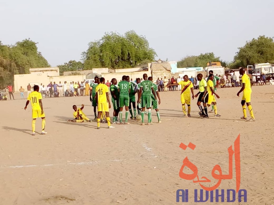 Tchad : le championnat provincial de football draine la foule à Goz Beida. © Alwihda Info/Mahamat Issa Gadaya