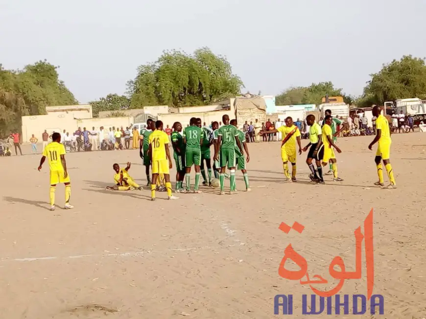 Tchad : le championnat provincial de football draine la foule à Goz Beida. © Alwihda Info/Mahamat Issa Gadaya