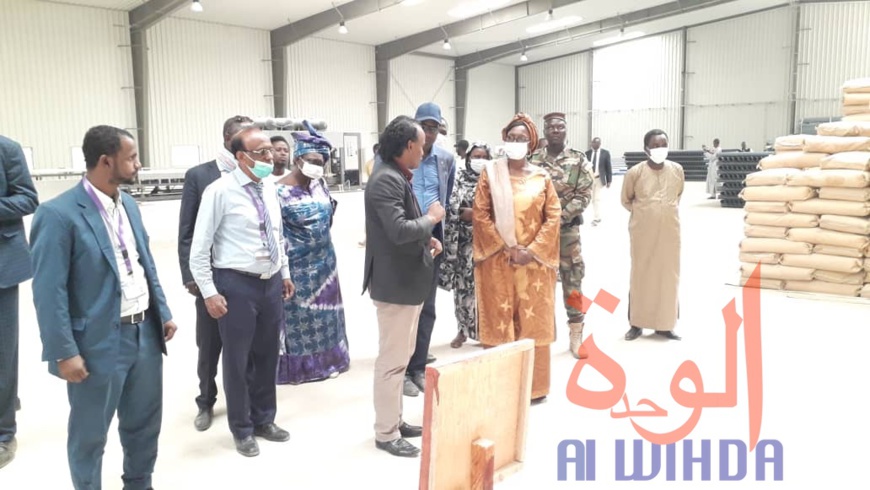L'usine de la société tchadienne d'investissement industriel et minier (TIIM), spécialisée dans la fabrication des tuyaux en plastique. © Alwihda Info/Djibrine Haïdar Kadabio L'usine de la société tchadienne d'investissement industriel et minier (TIIM), spécialisée dans la fabrication des tuyaux en plastique. © Alwihda Info/Djibrine Haïdar Kadabio