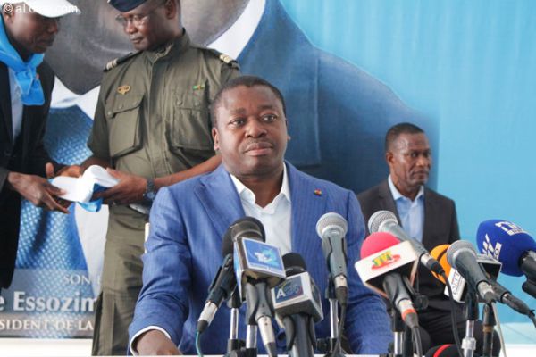 Togo : le Président s’est entretenu avec les cotonculteurs de la région des Plateaux. © DR