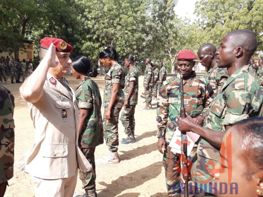 Tchad : fin de formation pour 98 élèves officiers et sous-officiers du corps de santé des armées. © Mahamat Abdramane Ali Kitire/Alwihda Info