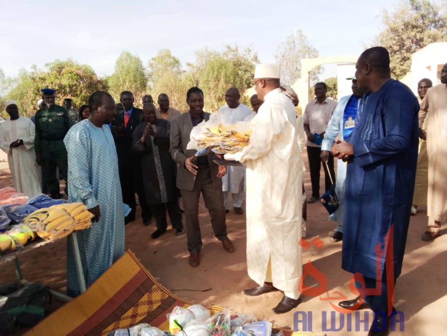 Tchad : des matériels et équipements sportifs offerts au Mayo Kebbi Ouest. © Foka Mapagne/Alwihda Info