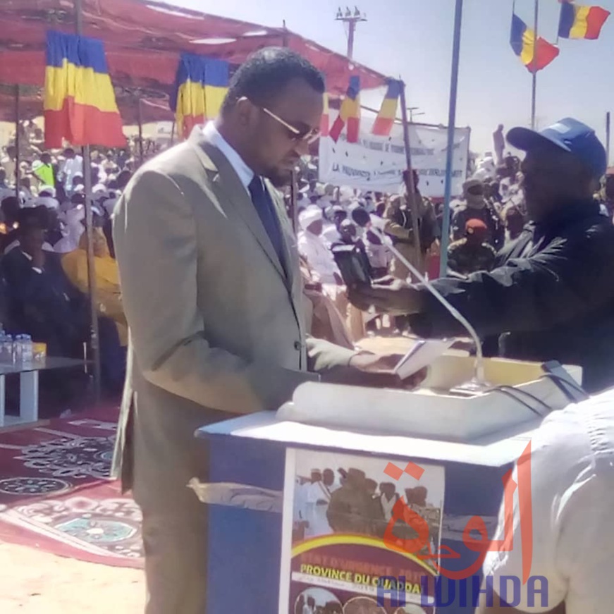 Tchad : "notre mission c'est d'instaurer l'autorité de l'Etat", général Mahamat Abali Salah. © Abba Issa/Alwihda Info Tchad : "notre mission c'est d'instaurer l'autorité de l'Etat", général Mahamat Abali Salah. © Abba Issa/Alwihda Info